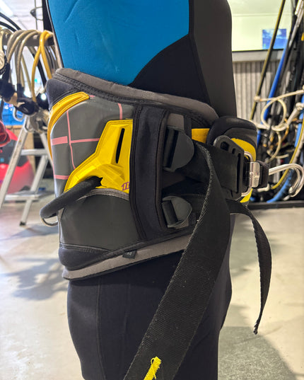 North Heuptrapeze maat M