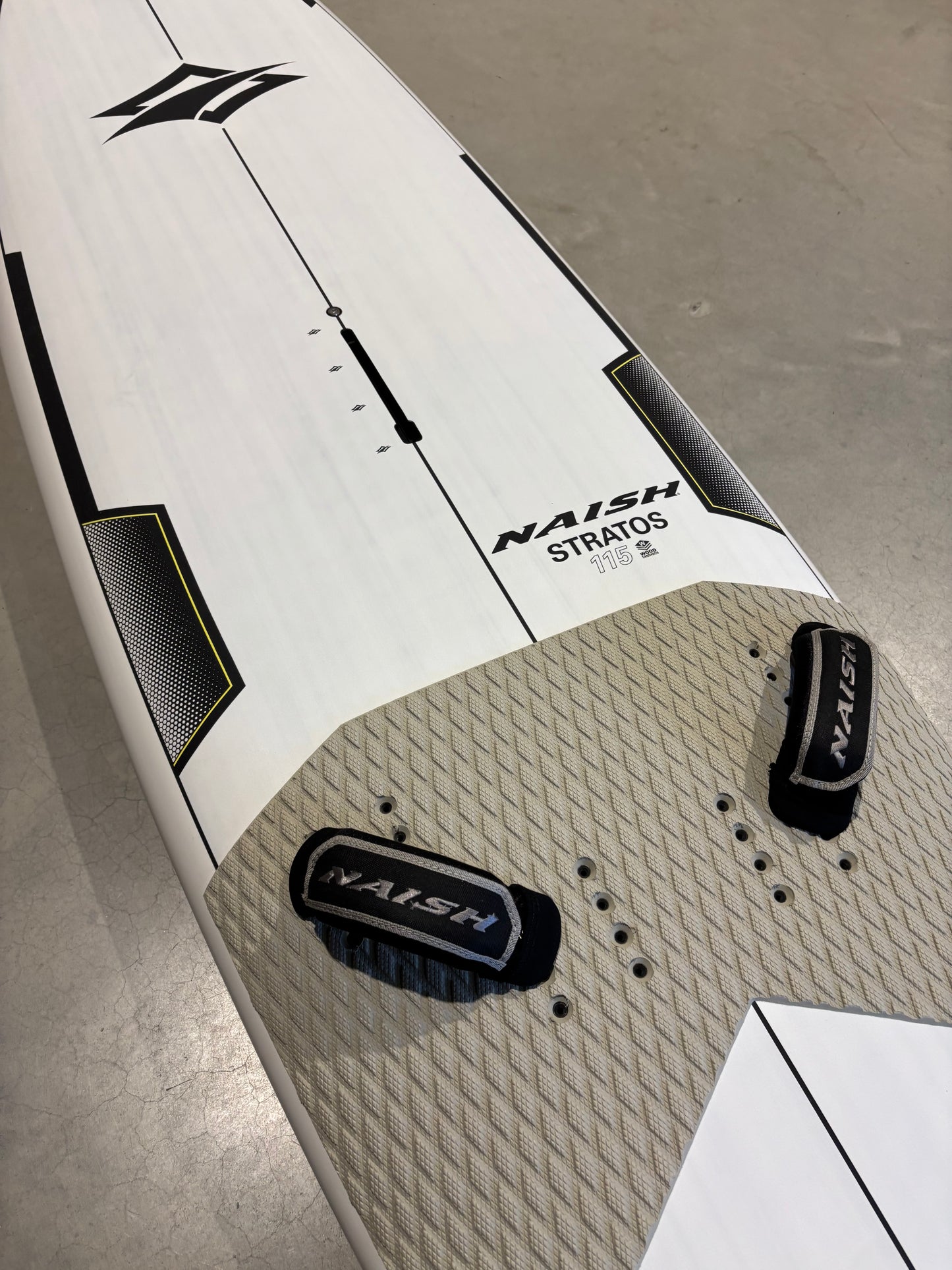 (Gereserveerd) Naish Stratos Wood 2025 - 115L / NIEUW