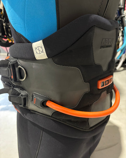 ION Apex Heuptrapeze maat M