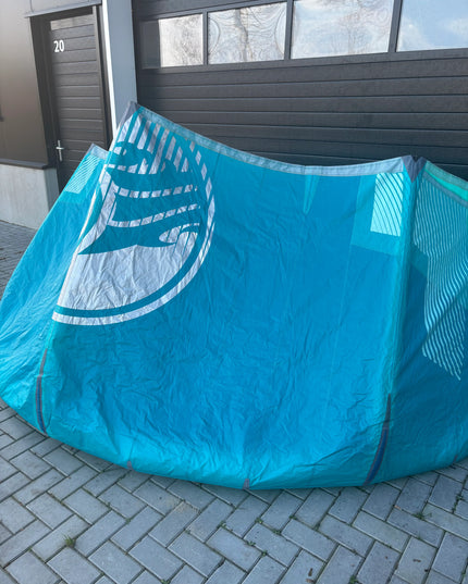 Cabrinha Switchblade 9m