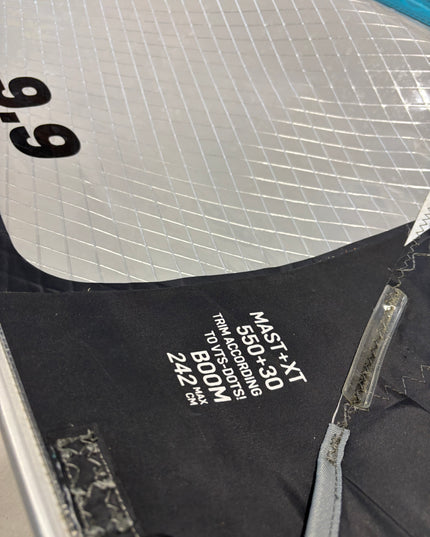 Duotone Warp Foil Course 9.9 + Duotone Platinum 550 SDM