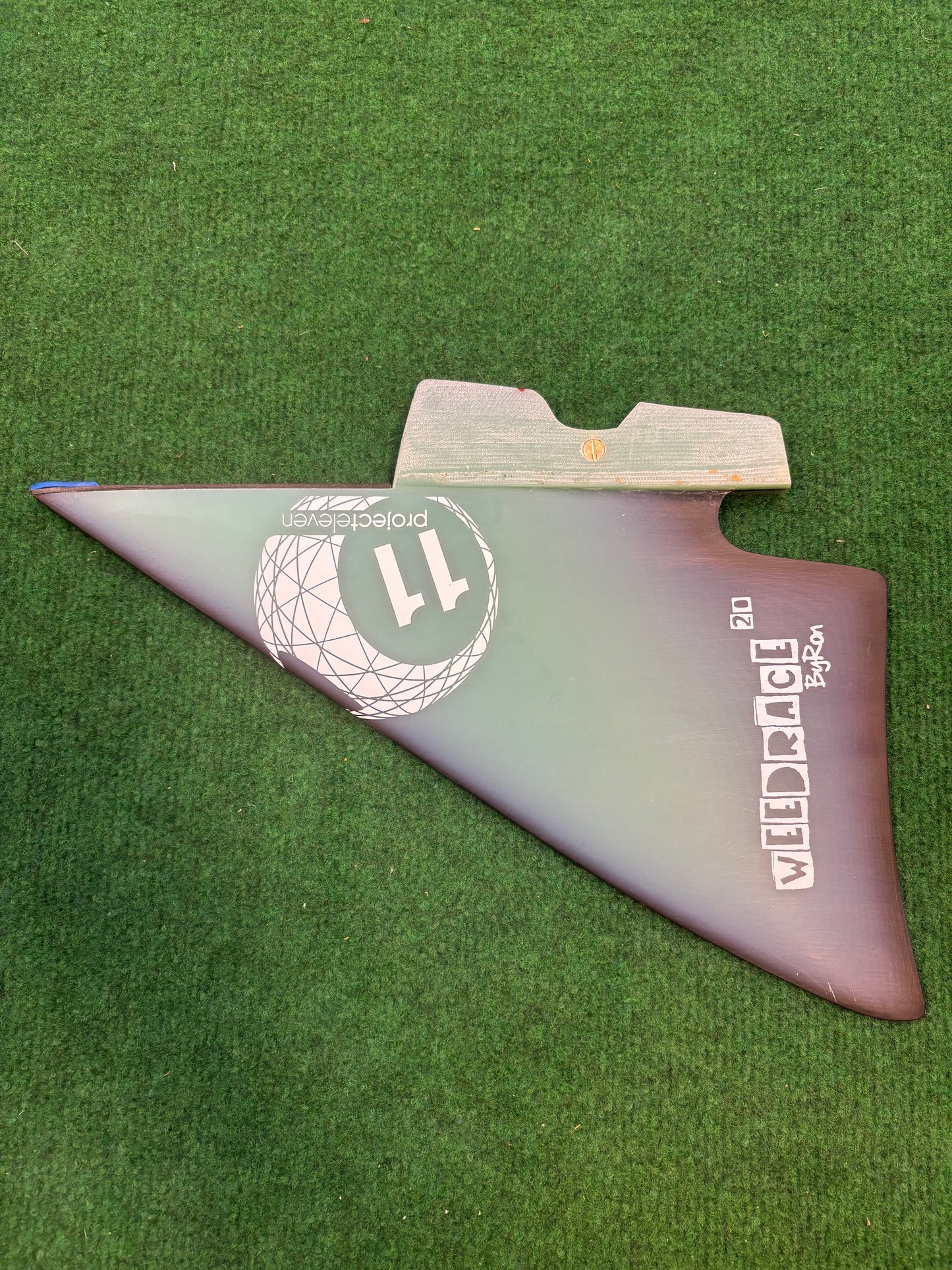 Project 11 WeedRace ByRon 20cm Powerbox