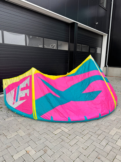 F-One Bandit 11m + Brunotti Onyx 140x42 + F-One Bar