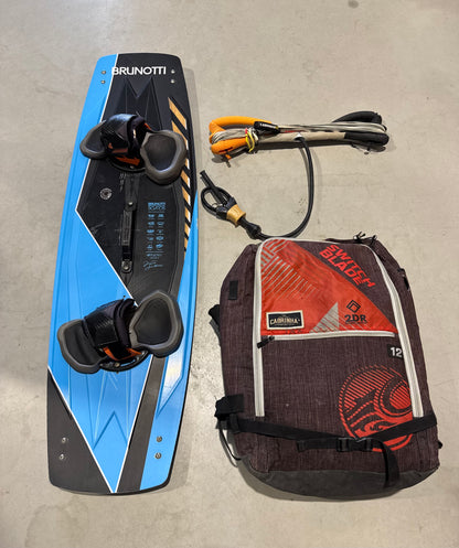 Cabrinha Switchblade 12m + Brunotti 136x40.5 + Cabrinha Bar
