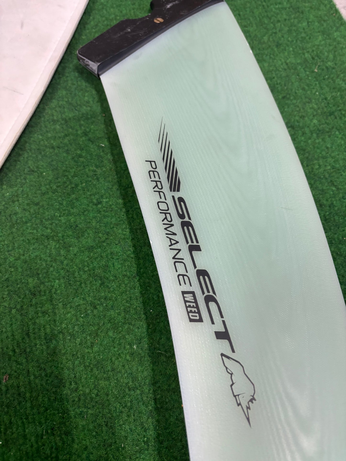 Select Performance Weed 37cm Powerbox