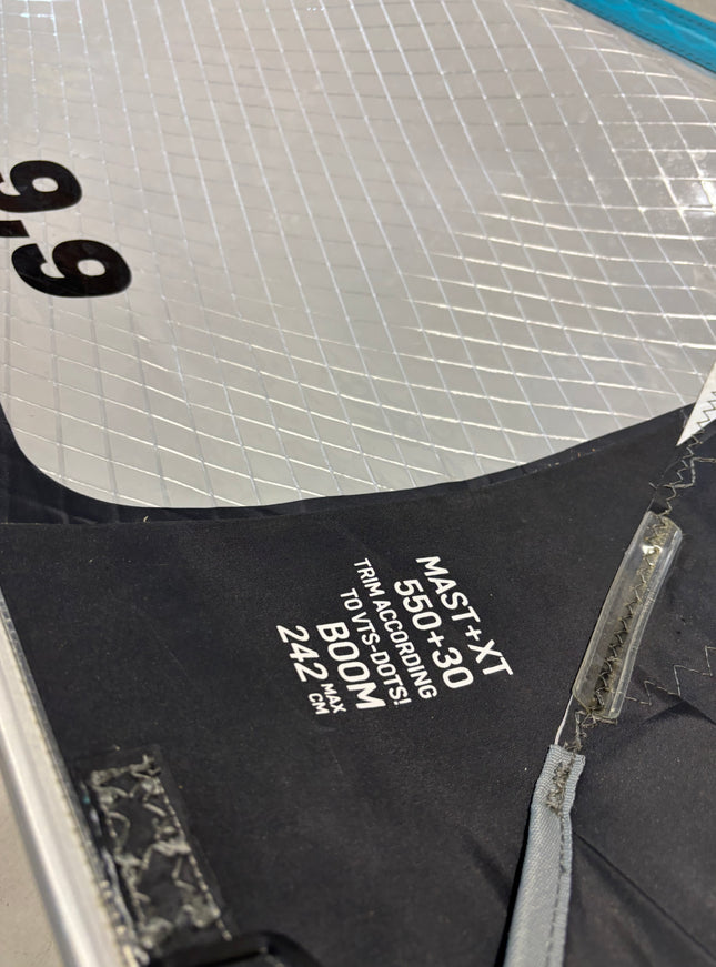 Duotone Warp Foil Course 9.9
