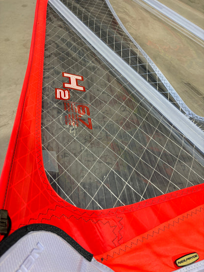 Neilpryde H2 6.7