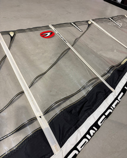 Hot Sails Maui Psyclone 5.3