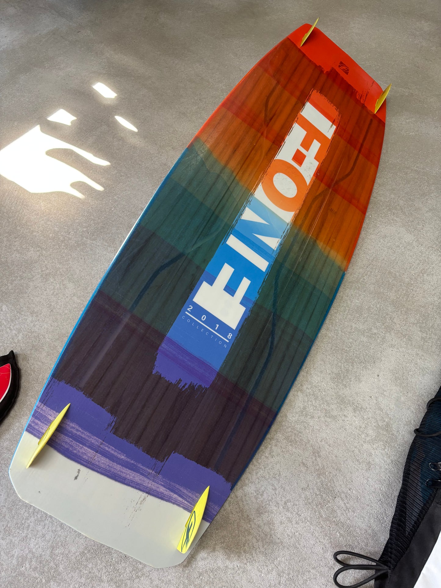 F-One Bandit 10m + F-One TRAX 140x45 + F-One Bar