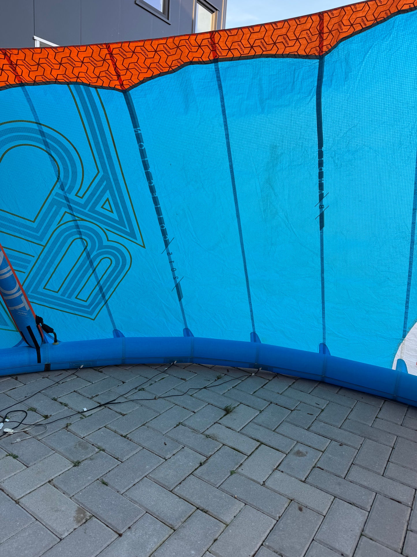 F-One Bandit 10m + Naish Monarch 135x41.5 + F-One Bar