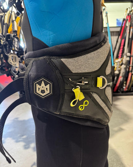 Manera Heuptrapeze maat S