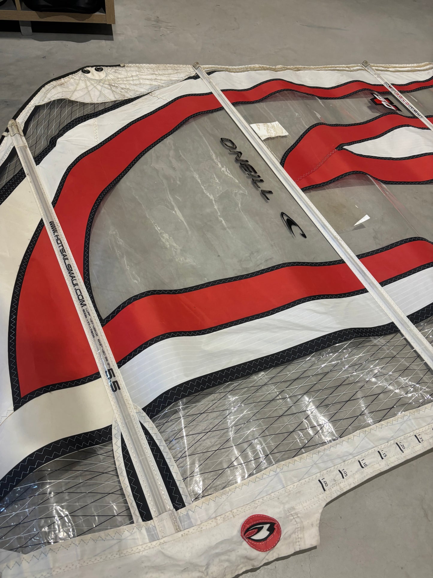 Hot Sails S.O 5.5