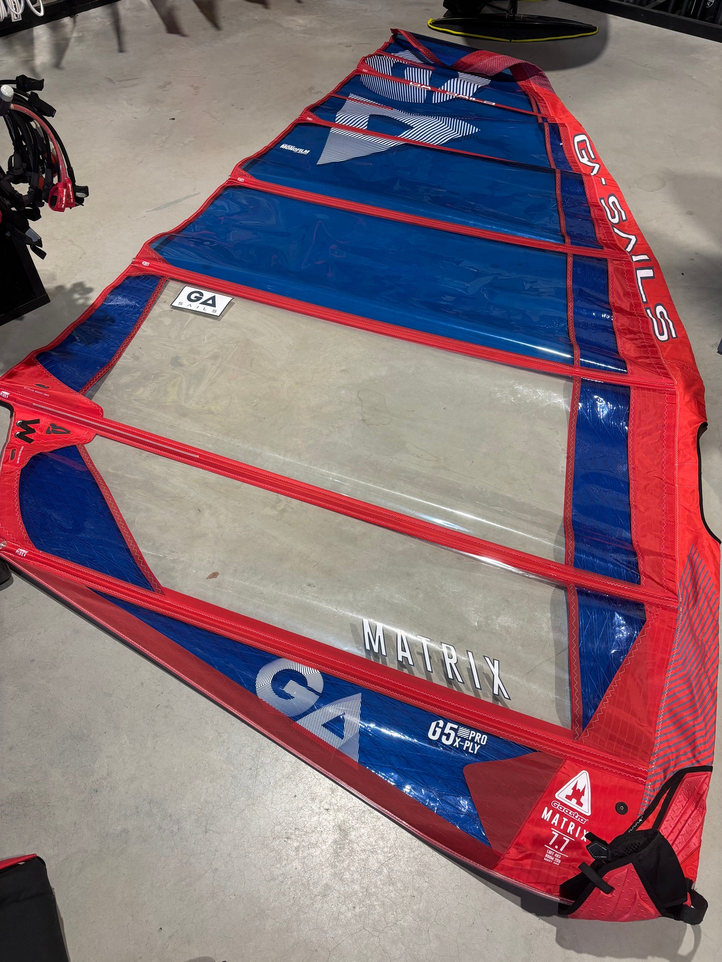 Gaastra Matrix 7.7 + Unifiber 460 SDM C50