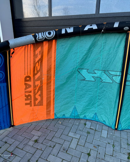 Naish Triad 10m + Brunotti Dimension 139x41 + Naish ATB 55 Bar