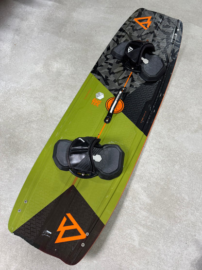 Naish Dash 10m + Brunotti Buster 142x42 + Naish Bar