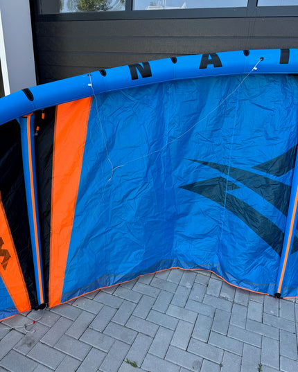 Naish Triad 9m