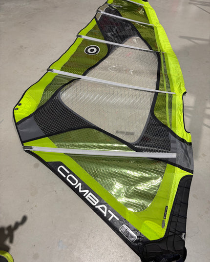 Neilpryde Combat 4.0