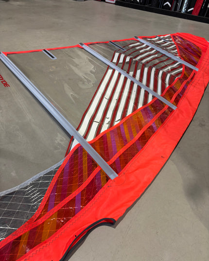 Neilpryde Hellcat 5.2 + Arrows 370 SDM C80