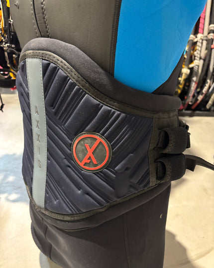 ION Axxis 4 Heuptrapeze maat M