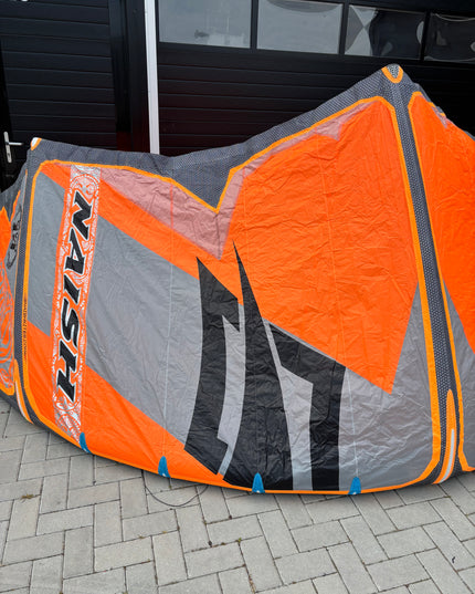 Naish Pivot 10m