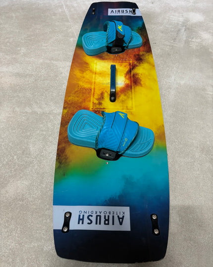 Airush Apex V8 136x40