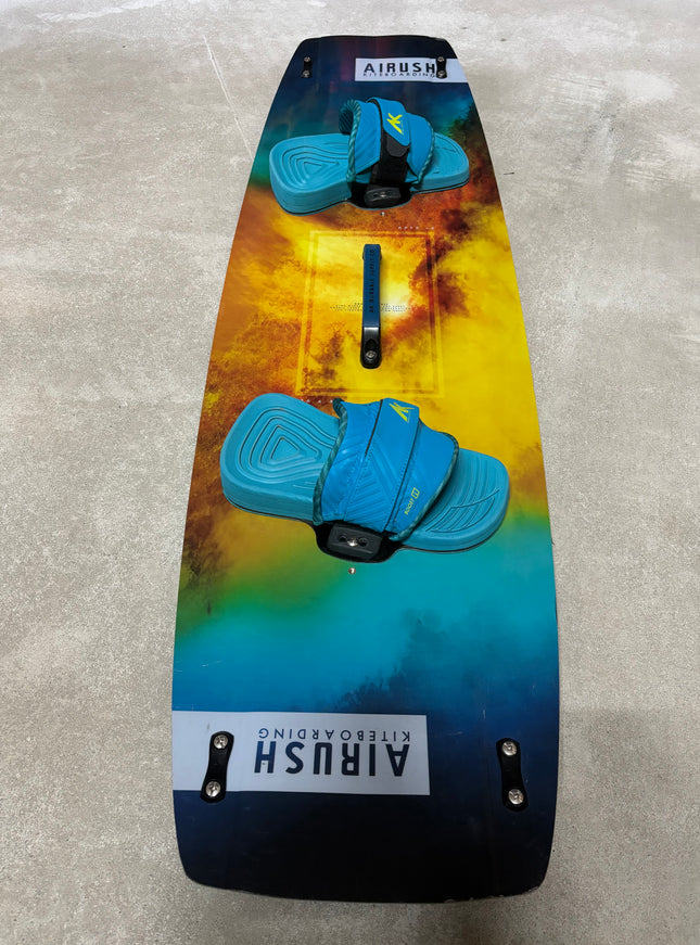 Airush Apex V8 136x40