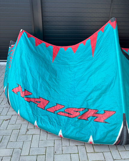 Naish Pivot 10m