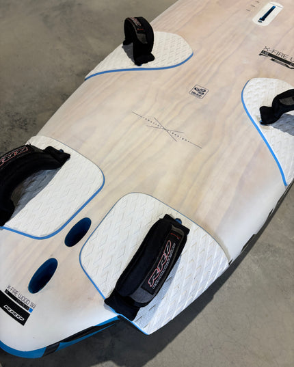 RRD X-Fire Wood V8 - 114L