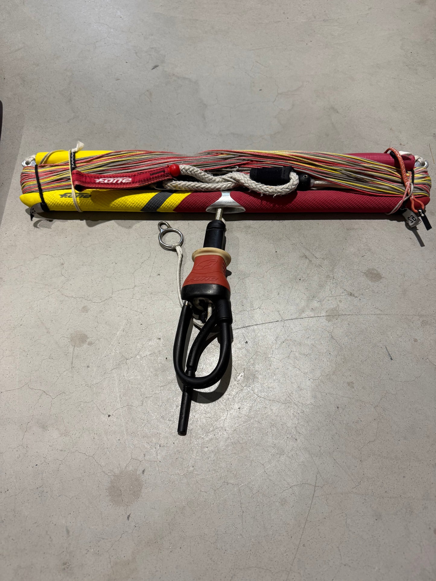 F-one Bandit 8m + F-one Acid 132x40 + F-one Bar