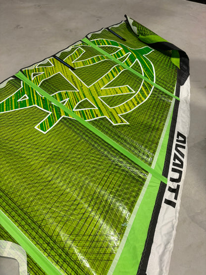 Avanti Fenix 5.6 + Avanti Spine 400 RDM C100