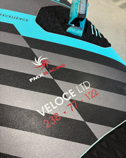 FMX Veloce LTD - 122L