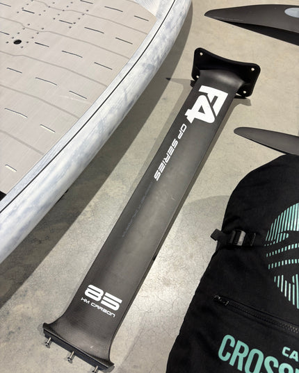 Naish Hover Ascend 6’2 - 122L + F4 GP 1450 Foil + Cabrinha Crosswing X3 6.0m