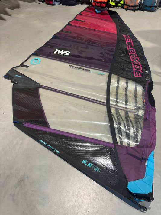 Neilpryde RS Racing EVO XV 6.5 /8.2