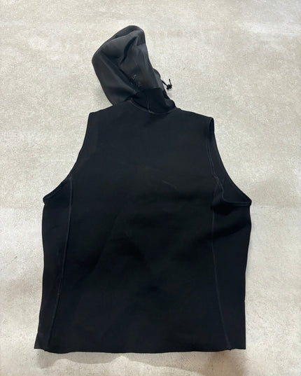 Olaian ondershirt + Cap maat XL