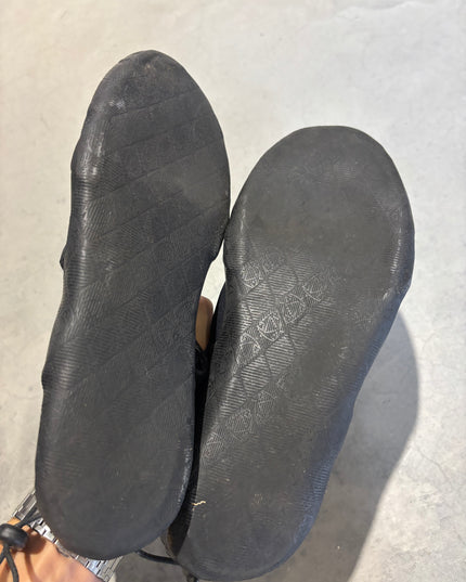 Mystic star surfschoenen laag maat 43