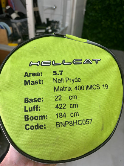 Neilpryde Hellcat 5.7 + Unifiber 400 SDM C60