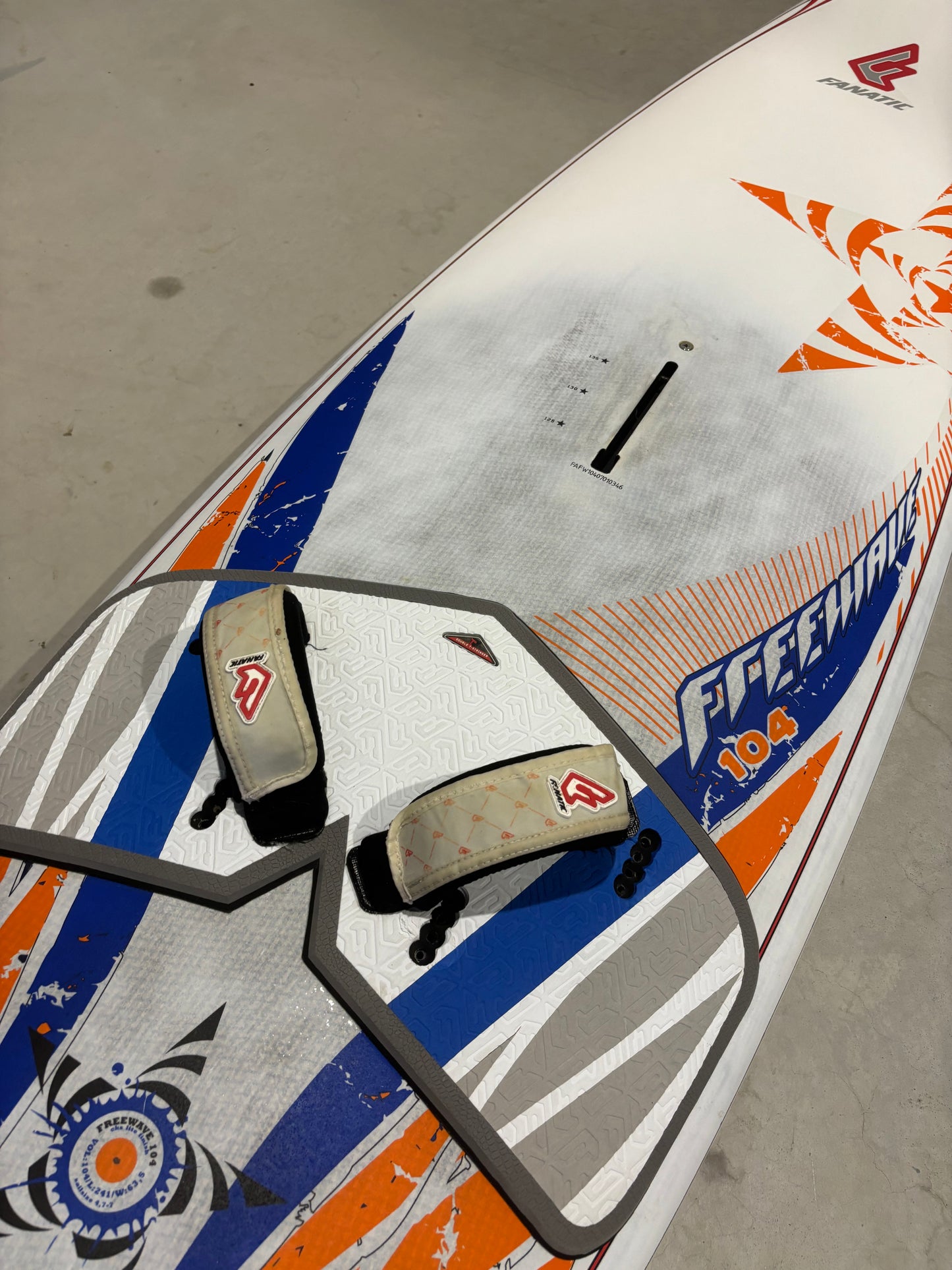 Fanatic Freewave Carbon - 104L