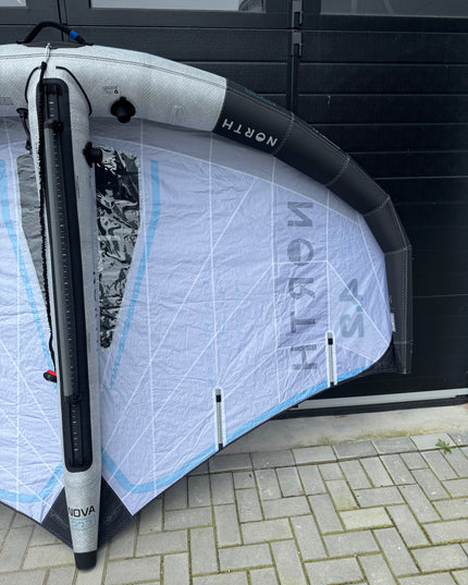 North Seek 2025 5’3 - 88L + North Sonar 1350 Foil + North Nova PRO 4.2