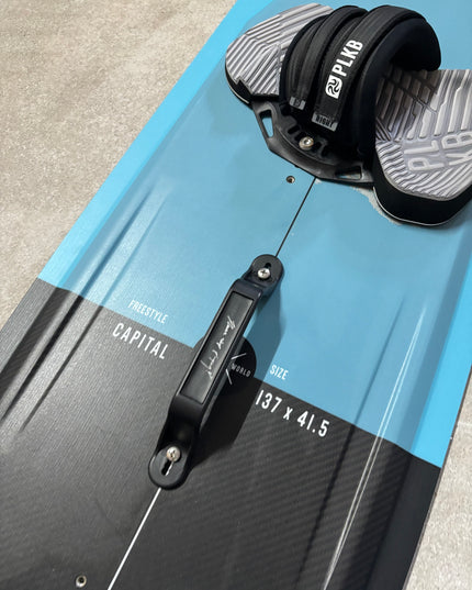 PLKB SET Hook V4 8m + Capital 137x41.5 + Compass Bar (NIEUW)