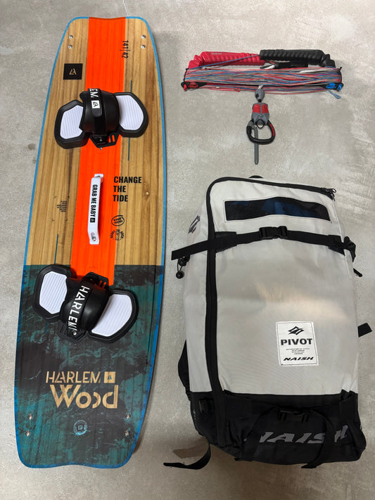 Naish Pivot S26 12m + Harlem 141x42 + Naish Bar