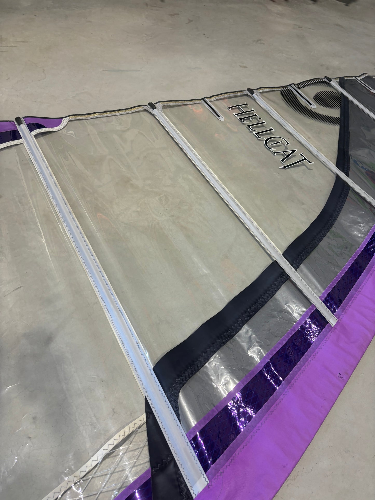 Neilpryde Hellcat 6.7 + Neilpryde X6 Mast 430 SDM C80