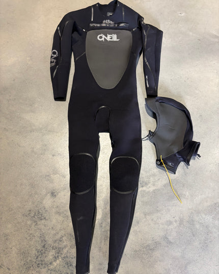 O’Neill Mutant 5/4mm + Hood