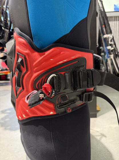 Mystic Heuptrapeze maat M