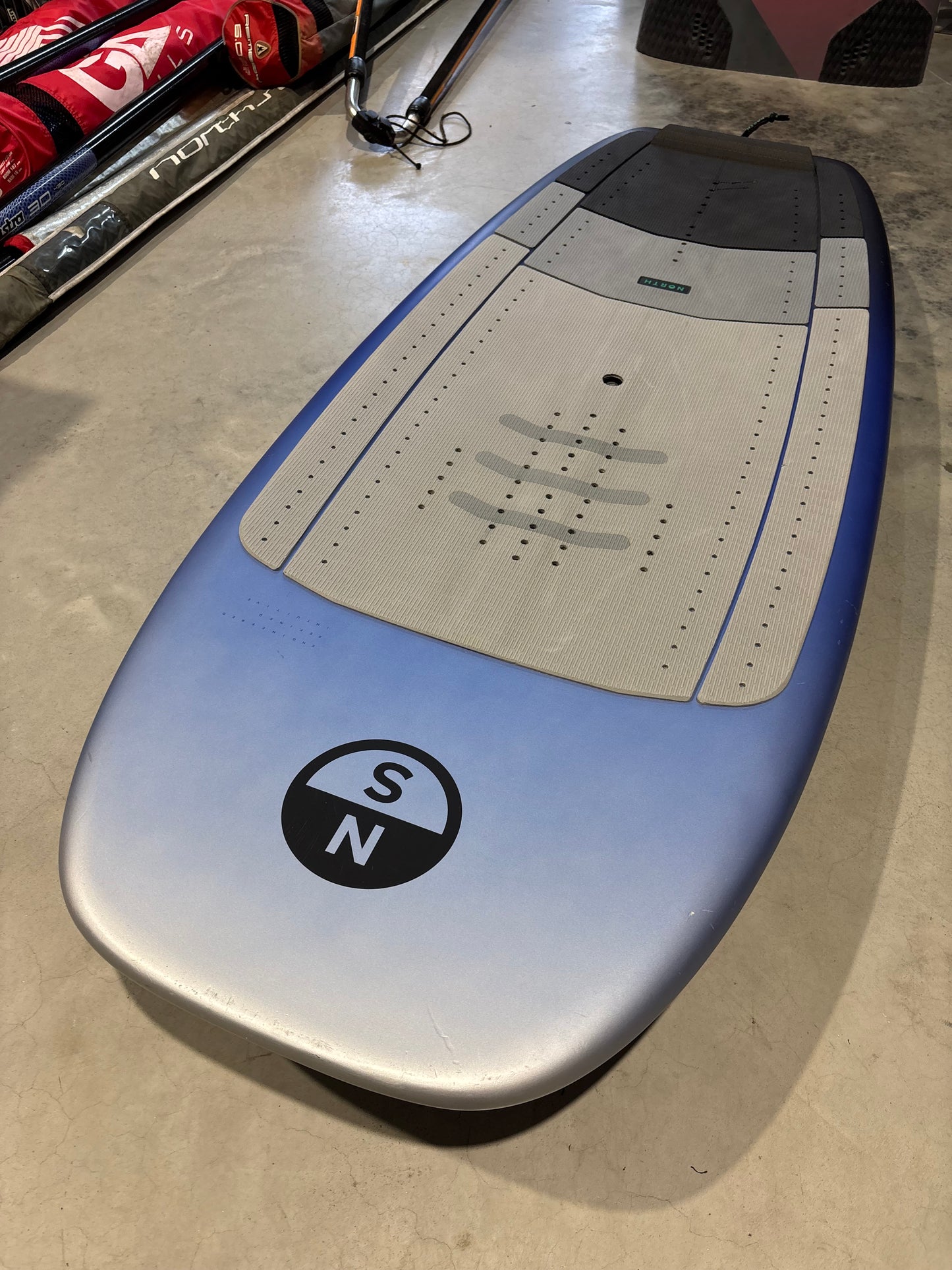 North Seek Foil Board 2025 5’3 - 88L