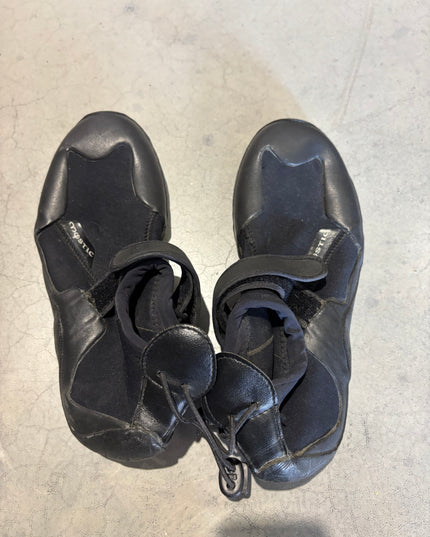 Mystic star surfschoenen laag maat 43