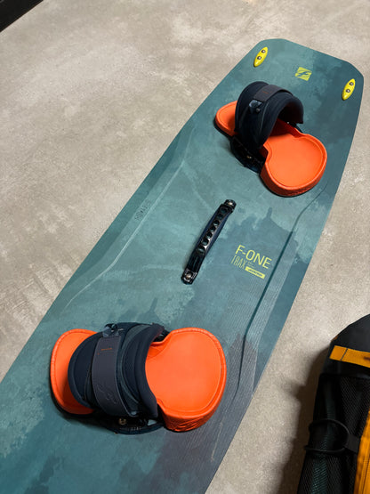 F-One Bandit 8m + F-One Trax 135x42