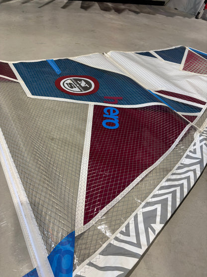North Sails Hero 5.3 + North Sails 430 Silver RDM C55
