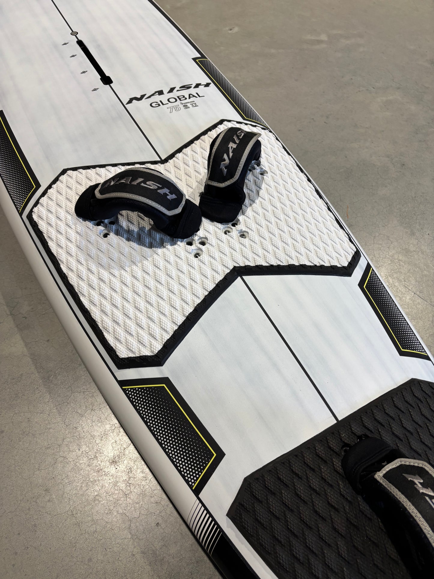 Naish Global 2025 - 75L / NIEUW