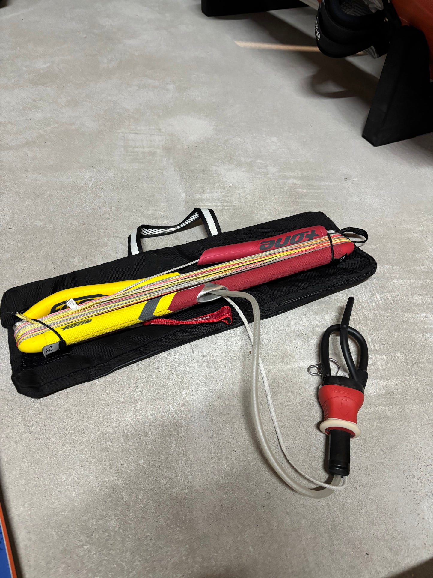 F-One Bandit 12m + Vanhunks Bucca + F-one bar