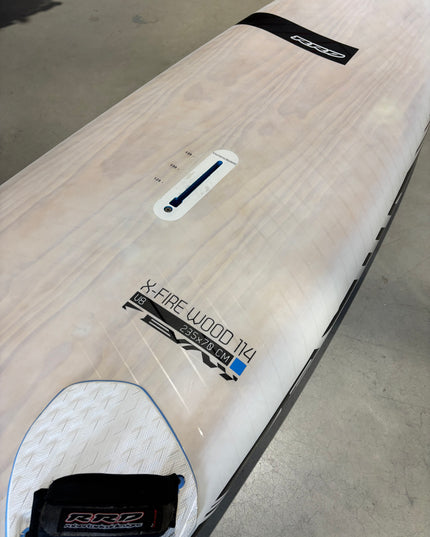 RRD X-Fire Wood V8 - 114L